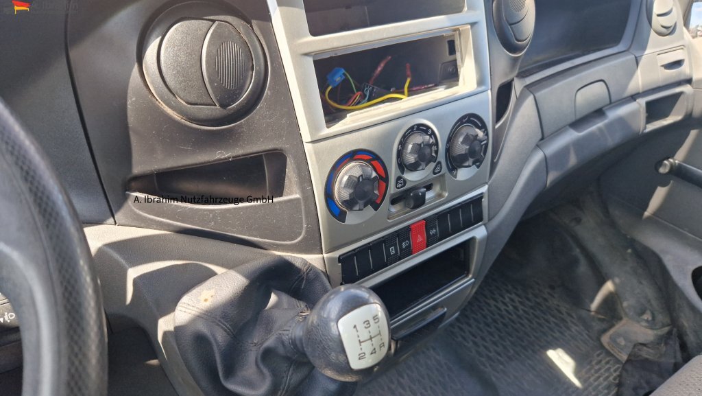 Open body delivery van Iveco C25C DOKA AHK: picture 6