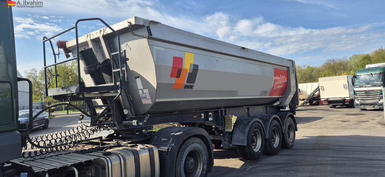 Kempf SKM 35/3 - Tipper semi-trailer: picture 1 Kempf SKM 35/3 - Tipper semi-trailer: picture 1