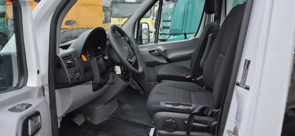 Mercedes-Benz Sprinter DB 319 CDI Automatik, Tempomat, ATM bei 290 tkm - Tow truck: picture 2 Mercedes-Benz Sprinter DB 319 CDI Automatik, Tempomat, ATM bei 290 tkm - Tow truck: picture 2