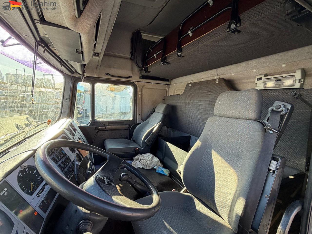 Leasing of MAN 26.464 6x4 | Retarder | Klima | Schaltgetriebe | 3 Pedals MAN 26.464 6x4 | Retarder | Klima | Schaltgetriebe | 3 Pedals: picture 15