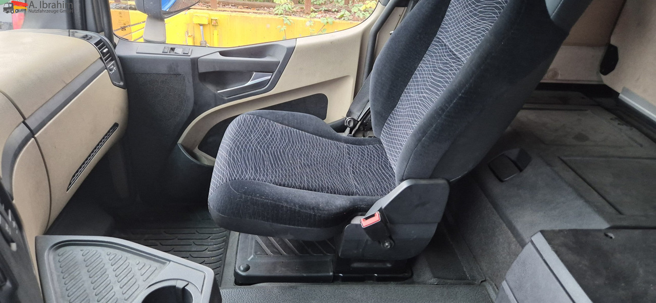 Mercedes-Benz 1843 Klima, Retarder, Topzustand, einsatzbereit sehr sauber, technisch top - Tractor unit: picture 4 Mercedes-Benz 1843 Klima, Retarder, Topzustand, einsatzbereit sehr sauber, technisch top - Tractor unit: picture 4