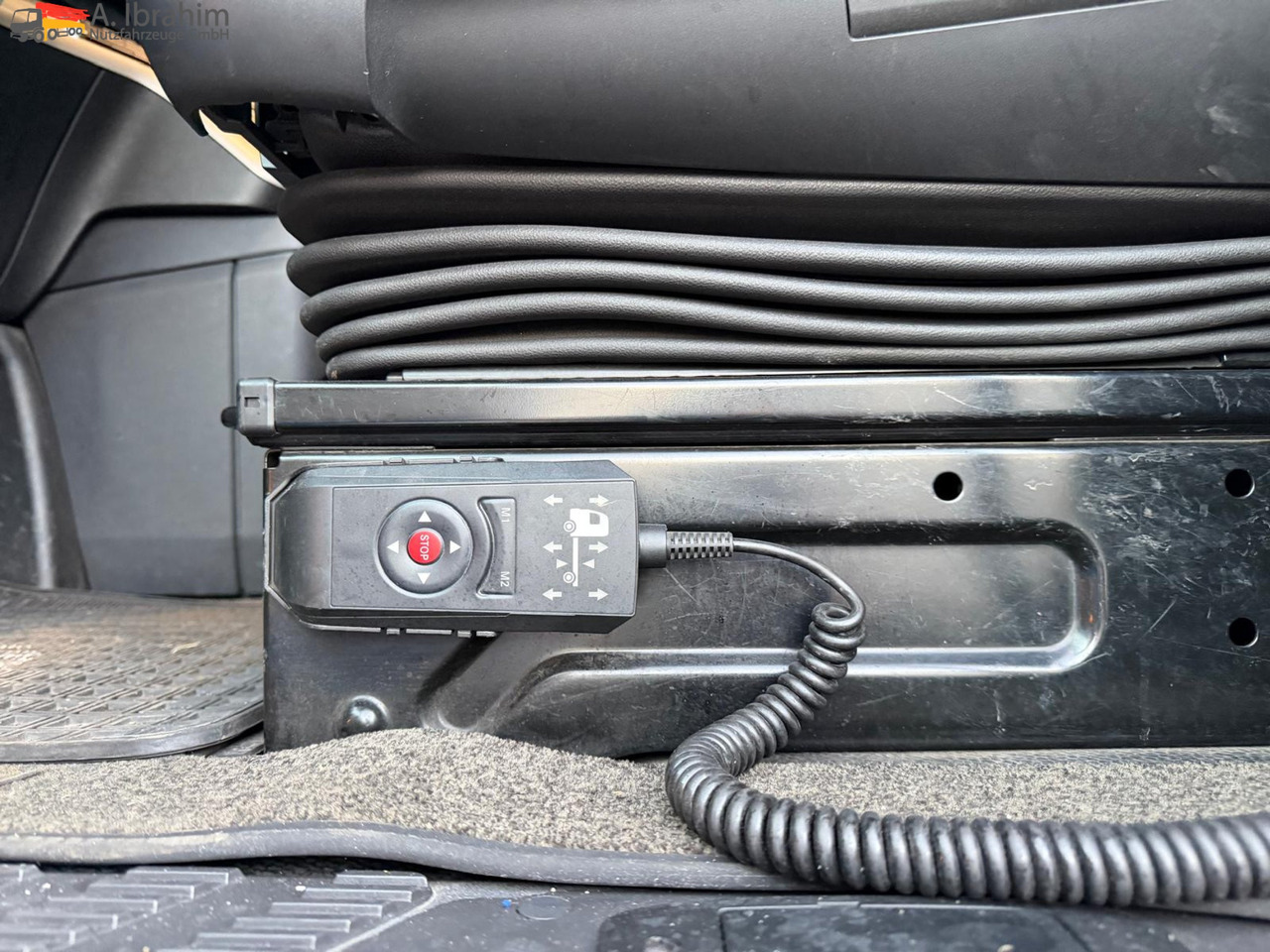 Mercedes-Benz Actros 1845 GigaSpace | Retarder | 4x2 | Luft Luft | LowLiner - Tractor unit: picture 5 Mercedes-Benz Actros 1845 GigaSpace | Retarder | 4x2 | Luft Luft | LowLiner - Tractor unit: picture 5