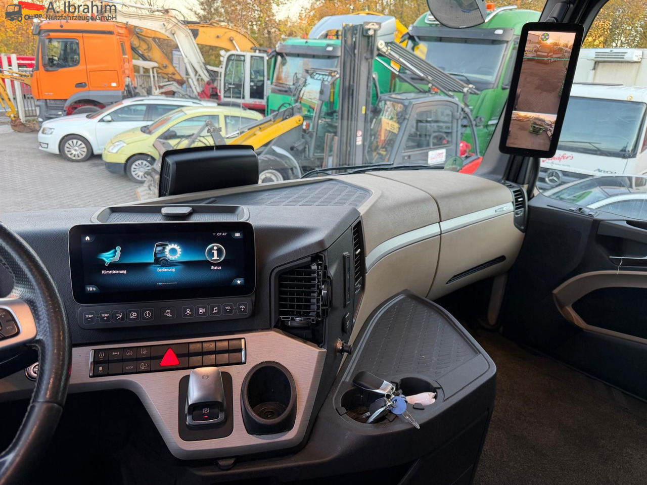 Mercedes-Benz Actros 1845 GigaSpace | Retarder | 4x2 | Luft Luft | LowLiner - Tractor unit: picture 2 Mercedes-Benz Actros 1845 GigaSpace | Retarder | 4x2 | Luft Luft | LowLiner - Tractor unit: picture 2