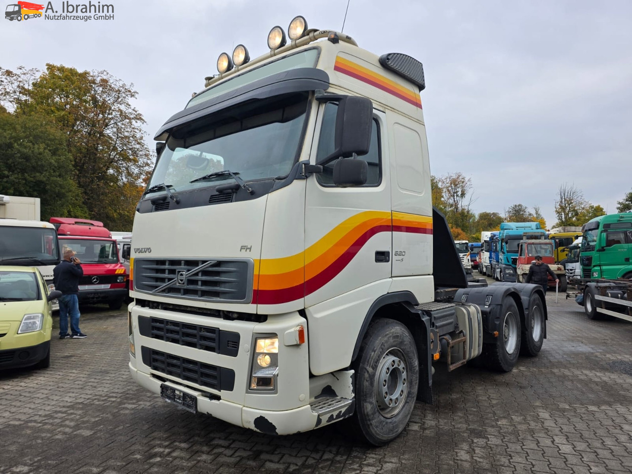 Tractor unit Volvo FH 520 | 6x4 | Schaltgetriebe | Blatt Blatt Klima | Trommelbremse | 3 Pedals: picture 1