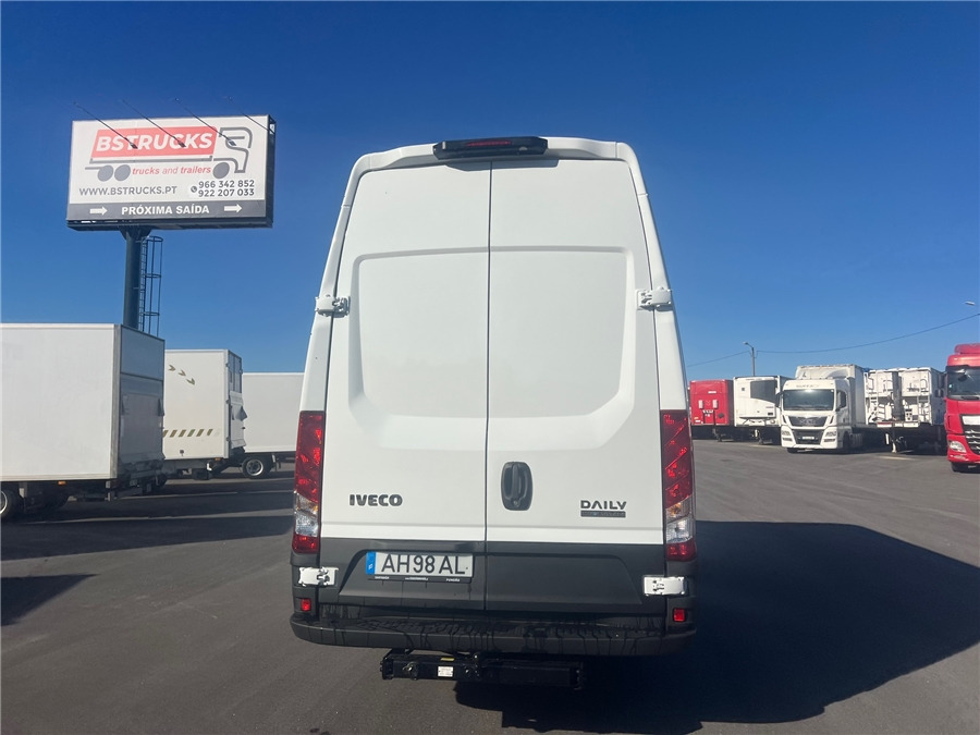 Iveco 35C16 - Panel van: picture 5 Iveco 35C16 - Panel van: picture 5