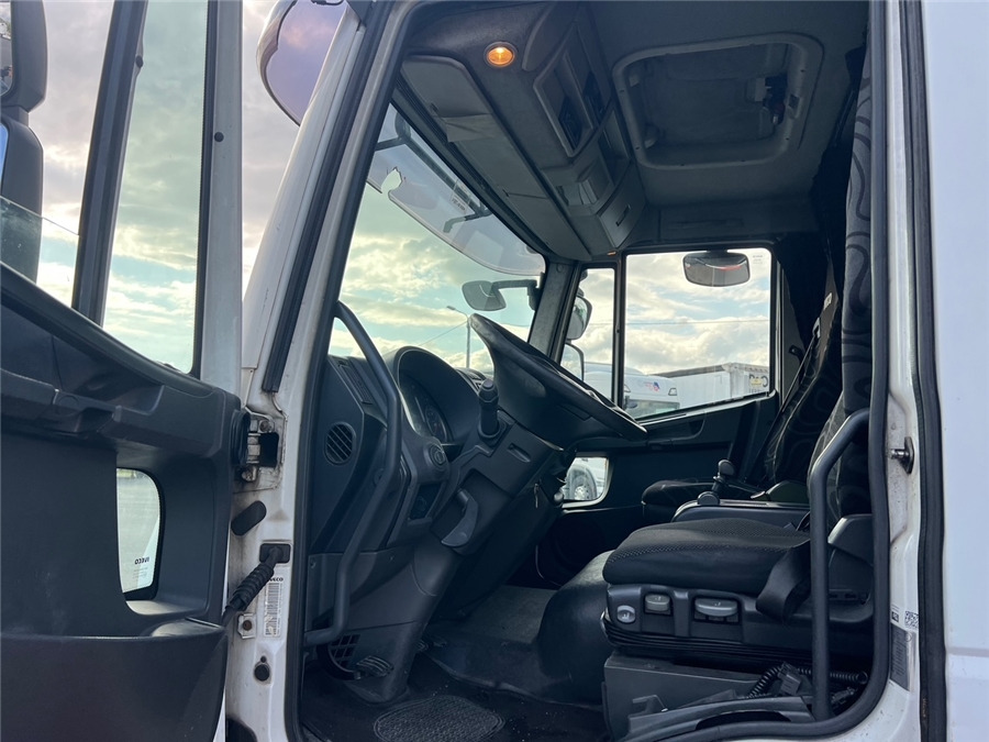 Curtainsider truck Iveco ML 120EP22 H ES: picture 8