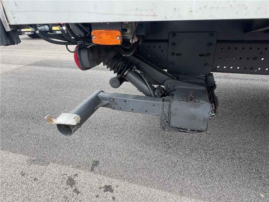 Box truck Renault Midlum 280.14: picture 11