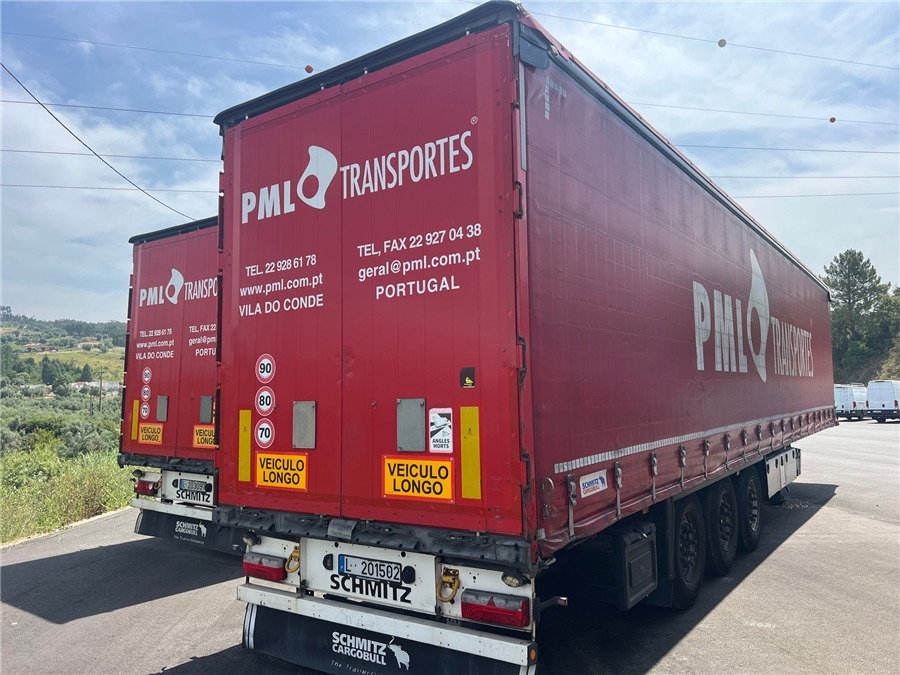 SCHMITZ CARGOBULL SCB-S3T TETO ELEVAR - Curtainsider semi-trailer: picture 4 SCHMITZ CARGOBULL SCB-S3T TETO ELEVAR - Curtainsider semi-trailer: picture 4
