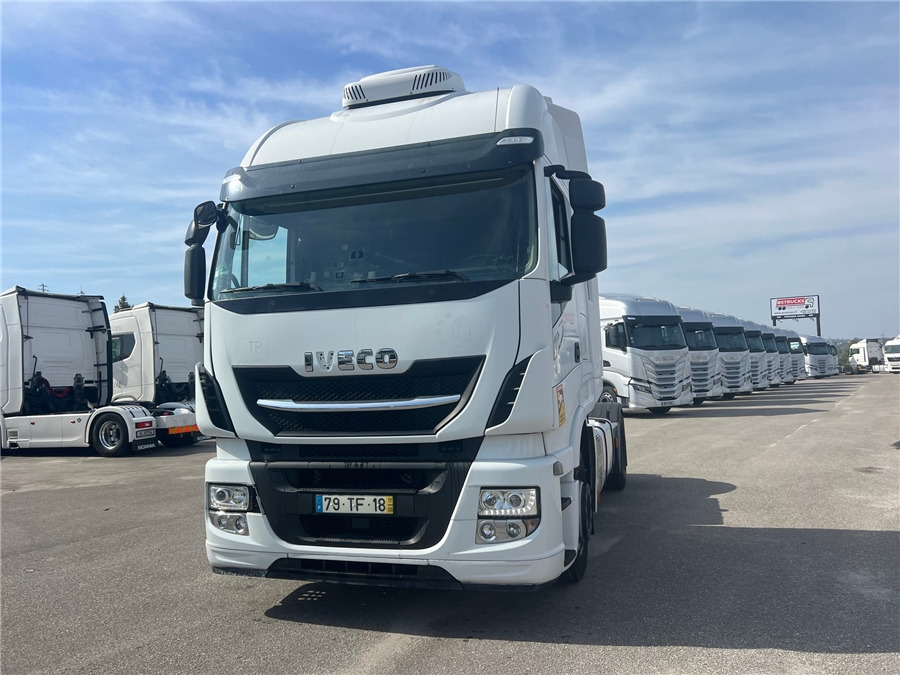 Iveco AS440S46T/P - Tractor unit: picture 2 Iveco AS440S46T/P - Tractor unit: picture 2