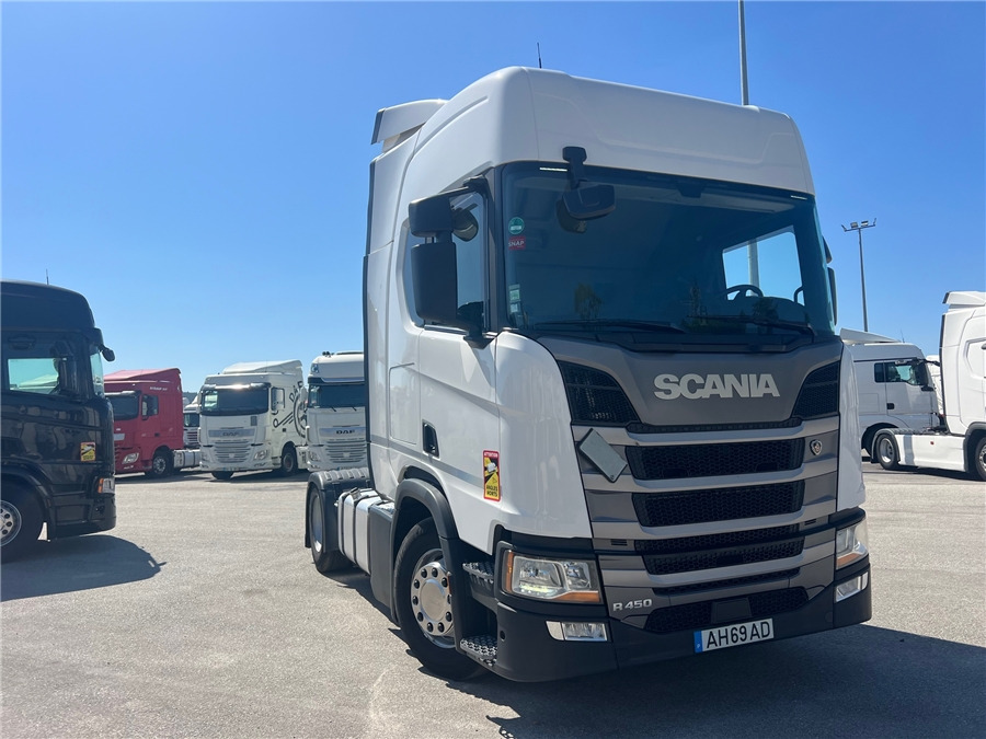 Scania R450 / RETARDER - Tractor unit: picture 1 Scania R450 / RETARDER - Tractor unit: picture 1