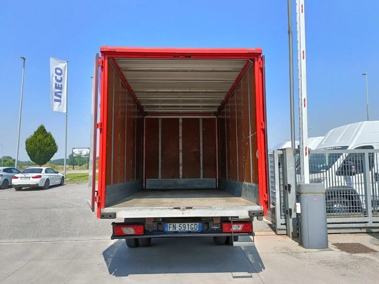 Leasing of FORD TRANSIT FURGONATO BOX FORD TRANSIT FURGONATO BOX: picture 7 Leasing of FORD TRANSIT FURGONATO BOX FORD TRANSIT FURGONATO BOX: picture 7