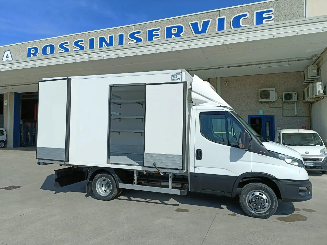 IVECO DAILY 35C18 FRCX 10/2025 - Refrigerated van: picture 3 IVECO DAILY 35C18 FRCX 10/2025 - Refrigerated van: picture 3