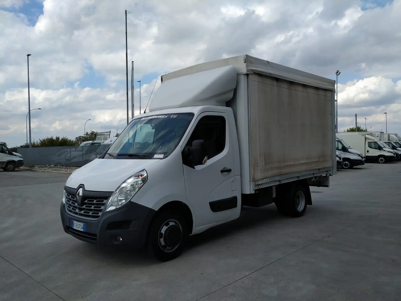 RENAULT MASTER L3XL T35 - Curtain side van: picture 4 RENAULT MASTER L3XL T35 - Curtain side van: picture 4