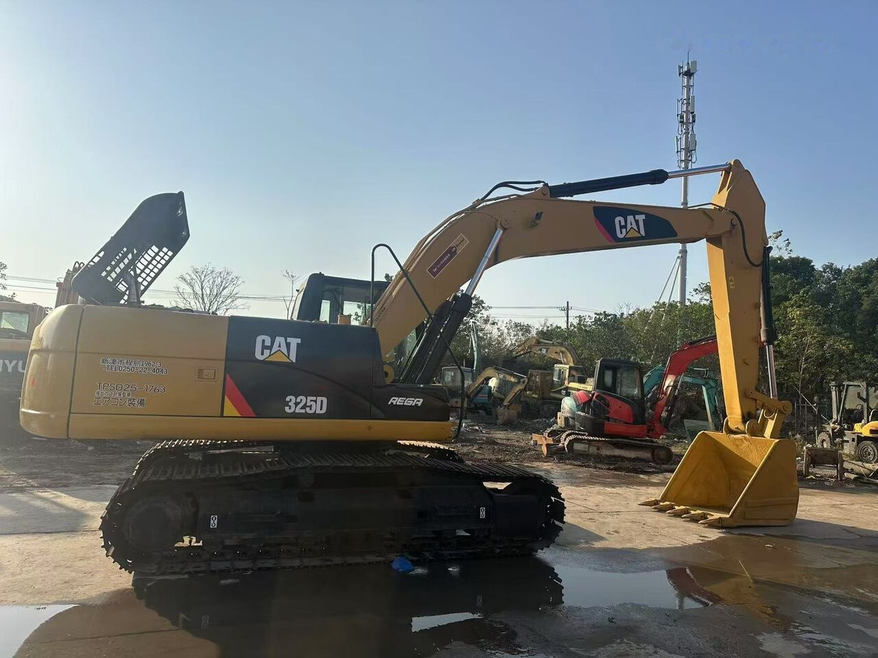Caterpillar 325D - Crawler excavator: picture 3 Caterpillar 325D - Crawler excavator: picture 3