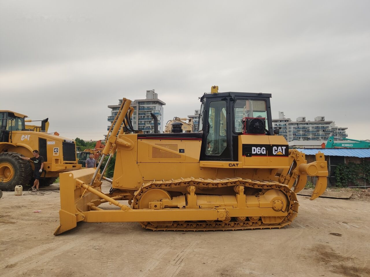 Caterpillar D6G - Bulldozer: picture 4 Caterpillar D6G - Bulldozer: picture 4