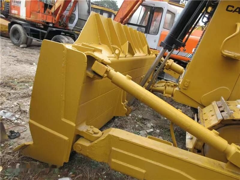 Caterpillar D8R - Bulldozer: picture 3 Caterpillar D8R - Bulldozer: picture 3