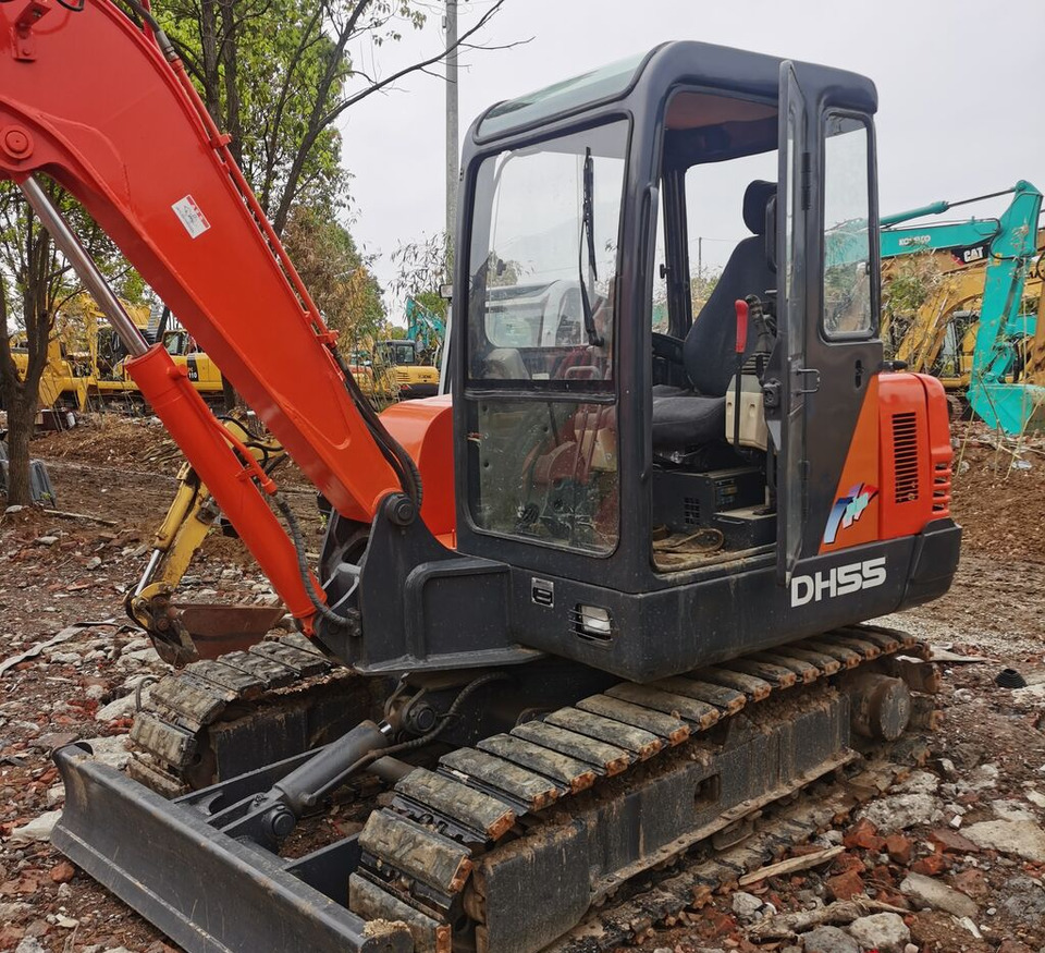 Doosan DH55 - Crawler excavator: picture 4 Doosan DH55 - Crawler excavator: picture 4