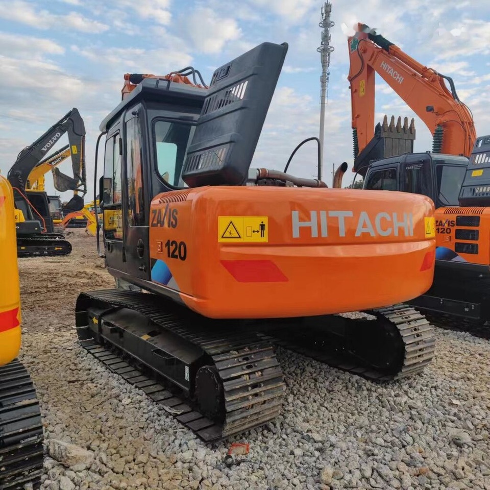 Hitachi ZX120 - Crawler excavator: picture 5 Hitachi ZX120 - Crawler excavator: picture 5