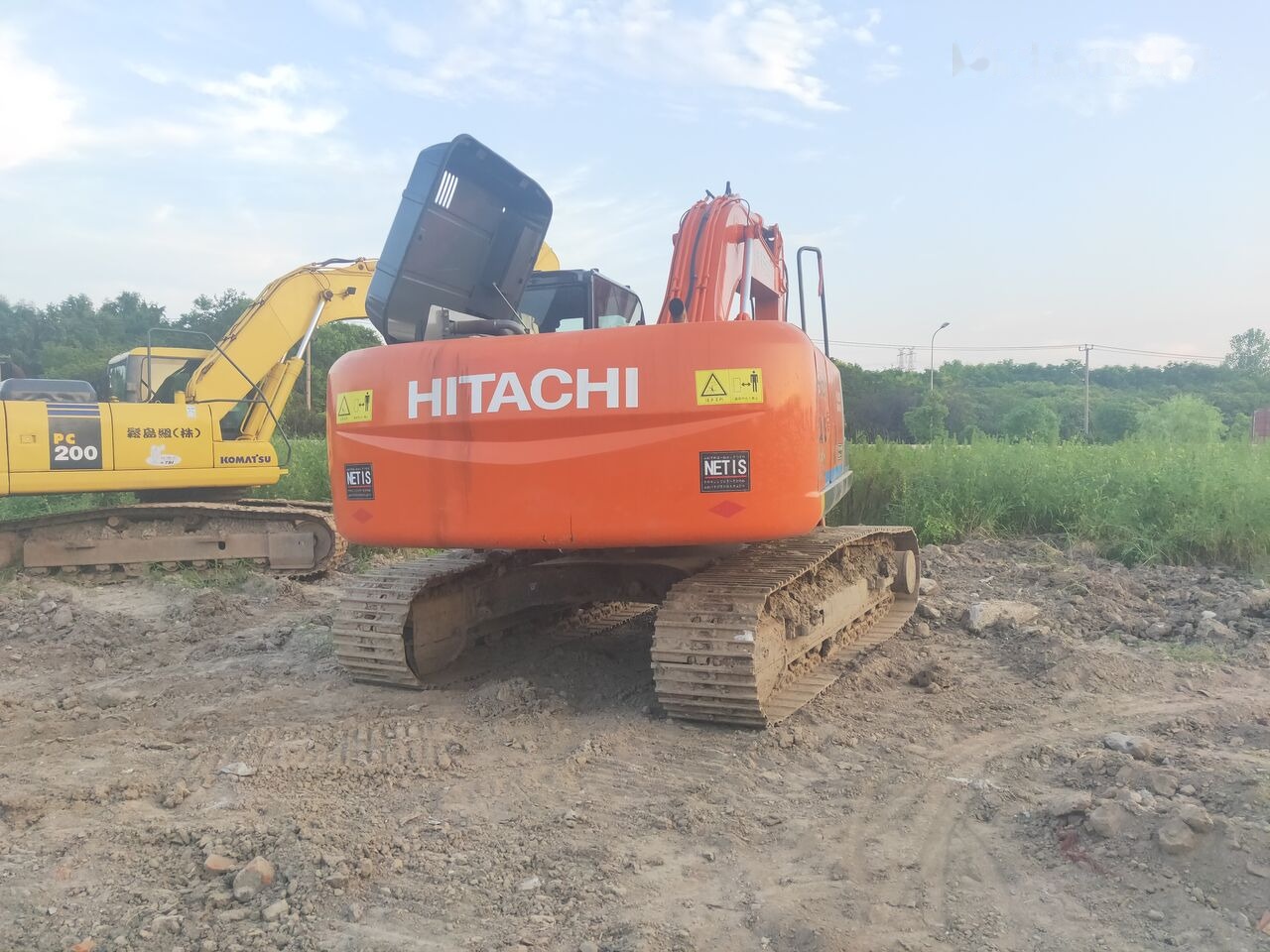 Hitachi ZX210 - Crawler excavator: picture 3 Hitachi ZX210 - Crawler excavator: picture 3