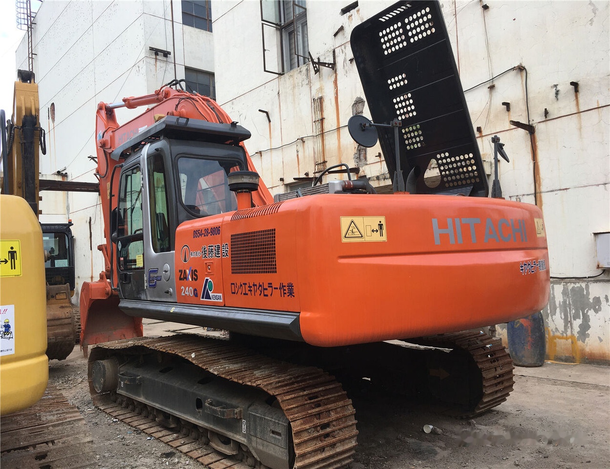Crawler excavator Hitachi ZX240-3G: picture 7