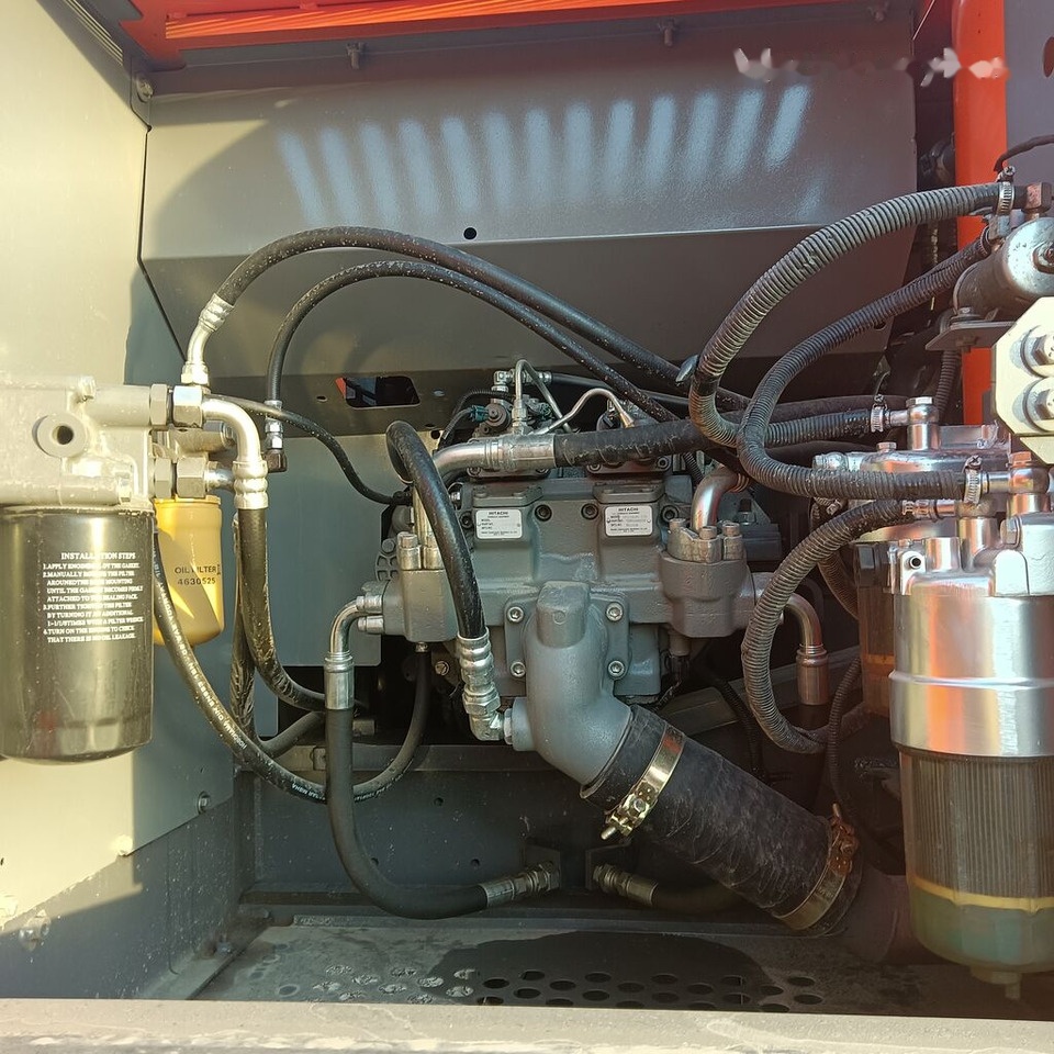 Hitachi ZX240 - Crawler excavator: picture 3 Hitachi ZX240 - Crawler excavator: picture 3