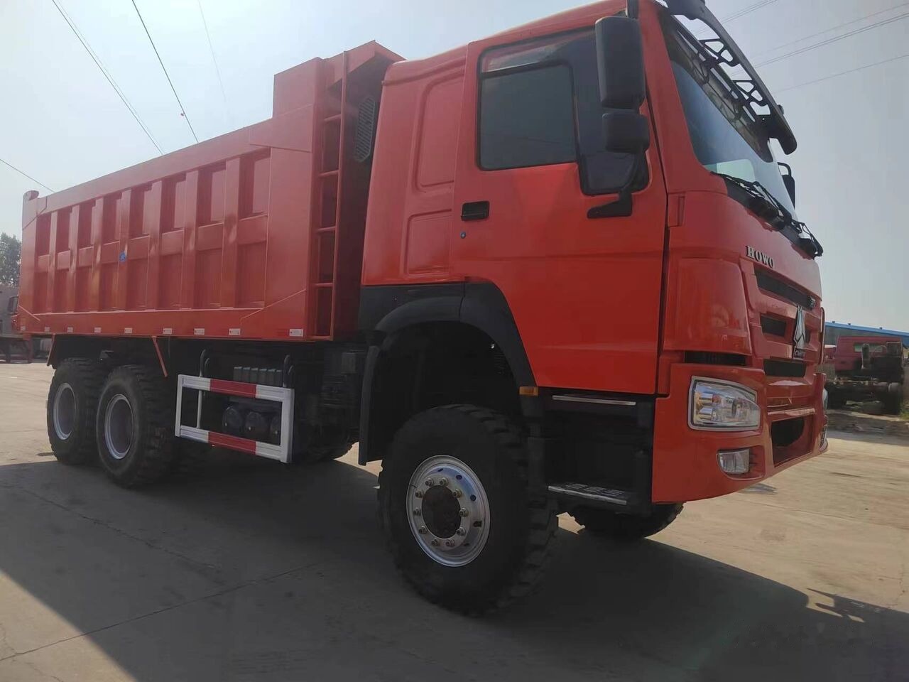 Howo 375 - Tipper: picture 2 Howo 375 - Tipper: picture 2