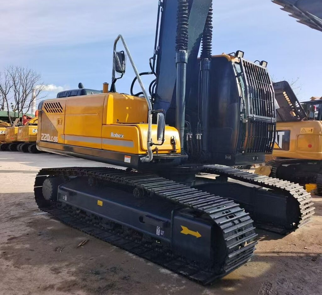 Hyundai R220LC-9S - Crawler excavator: picture 2 Hyundai R220LC-9S - Crawler excavator: picture 2