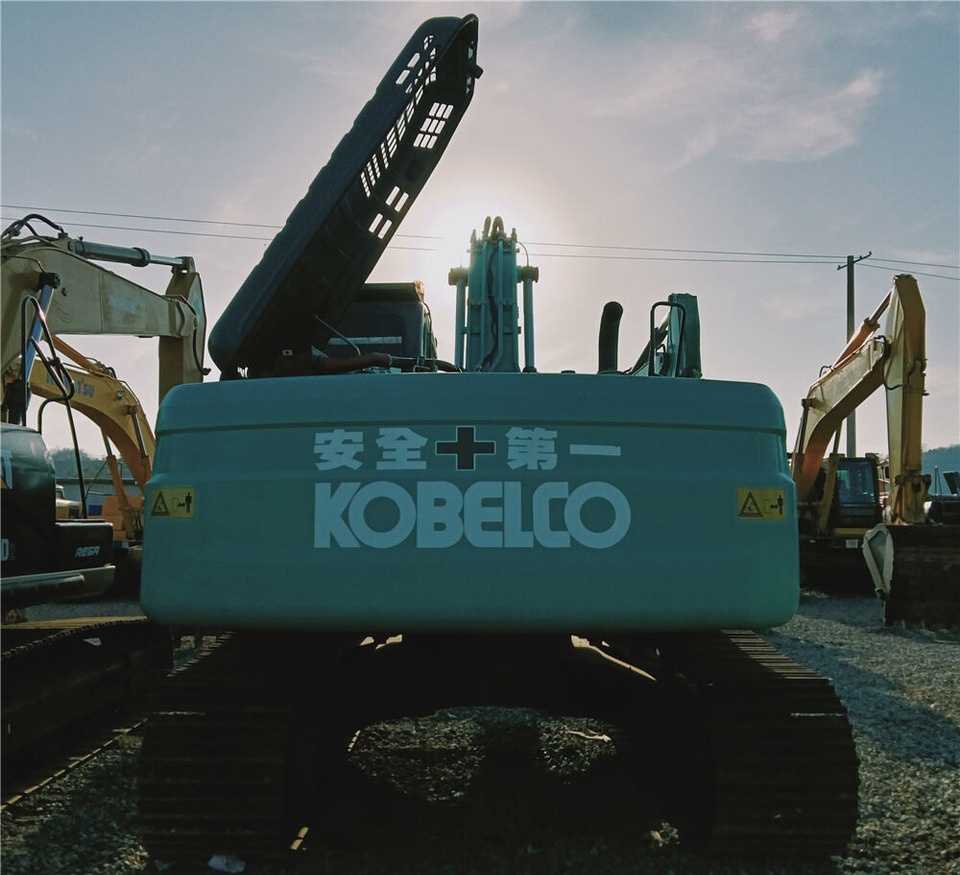 Kobelco SK210 - Crawler excavator: picture 4 Kobelco SK210 - Crawler excavator: picture 4