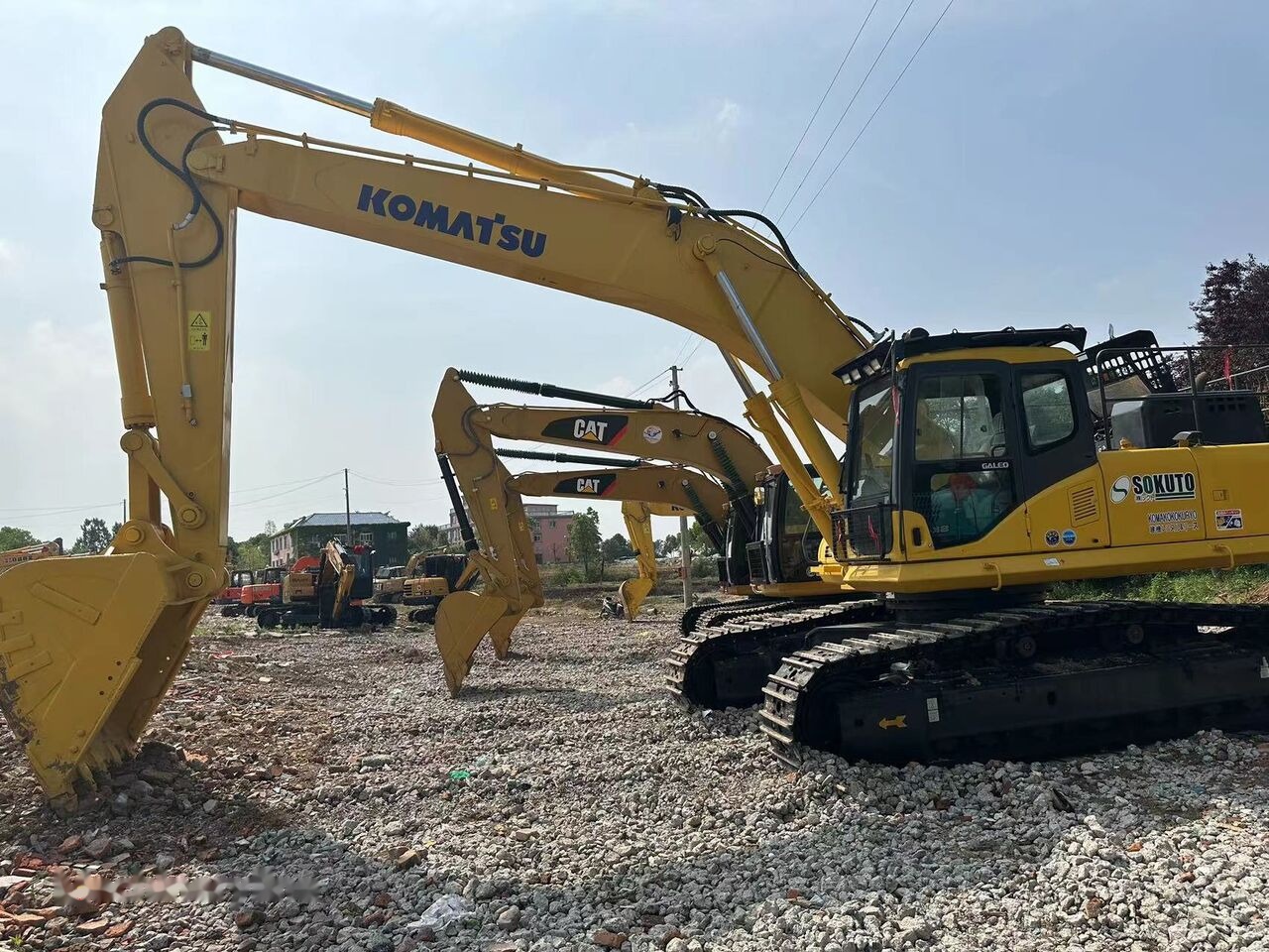 Komatsu PC450 - Crawler excavator: picture 1 Komatsu PC450 - Crawler excavator: picture 1