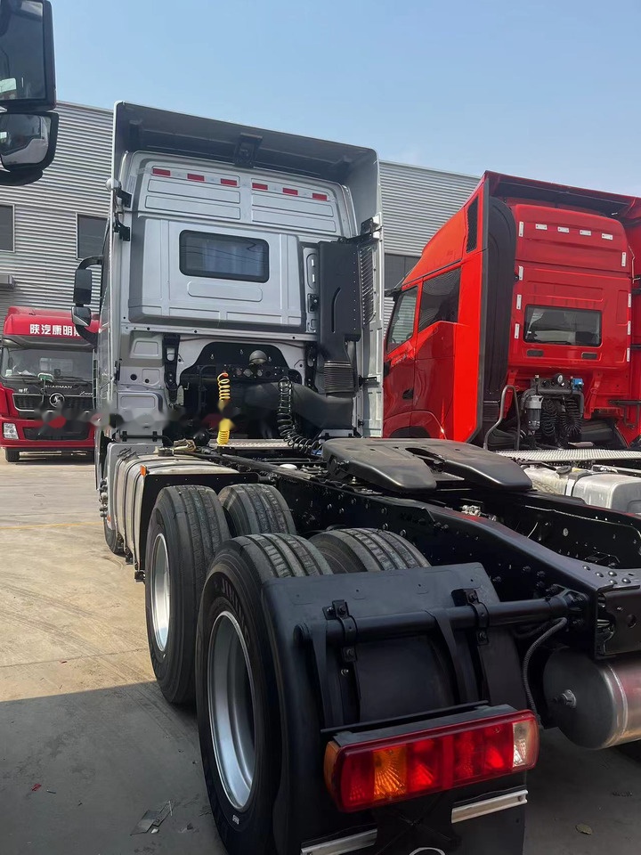 Foton Auman EST A510 - Tractor unit: picture 1 Foton Auman EST A510 - Tractor unit: picture 1