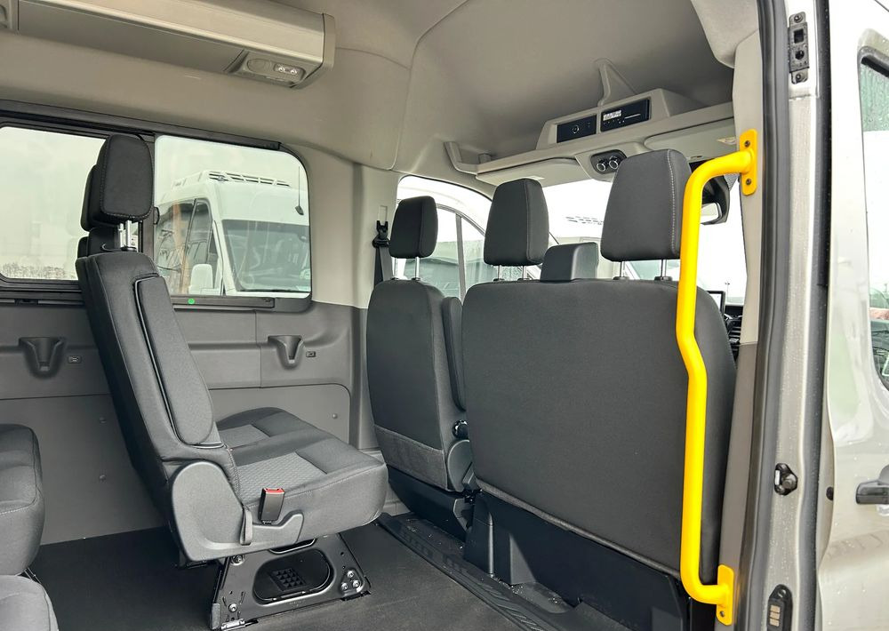 New Minibus, Passenger van Ford Transit: picture 14