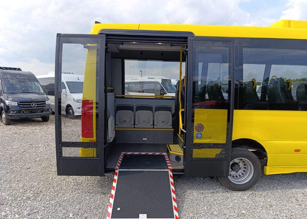 Mercedes-Benz Sprinter 519 - City bus: picture 3 Mercedes-Benz Sprinter 519 - City bus: picture 3