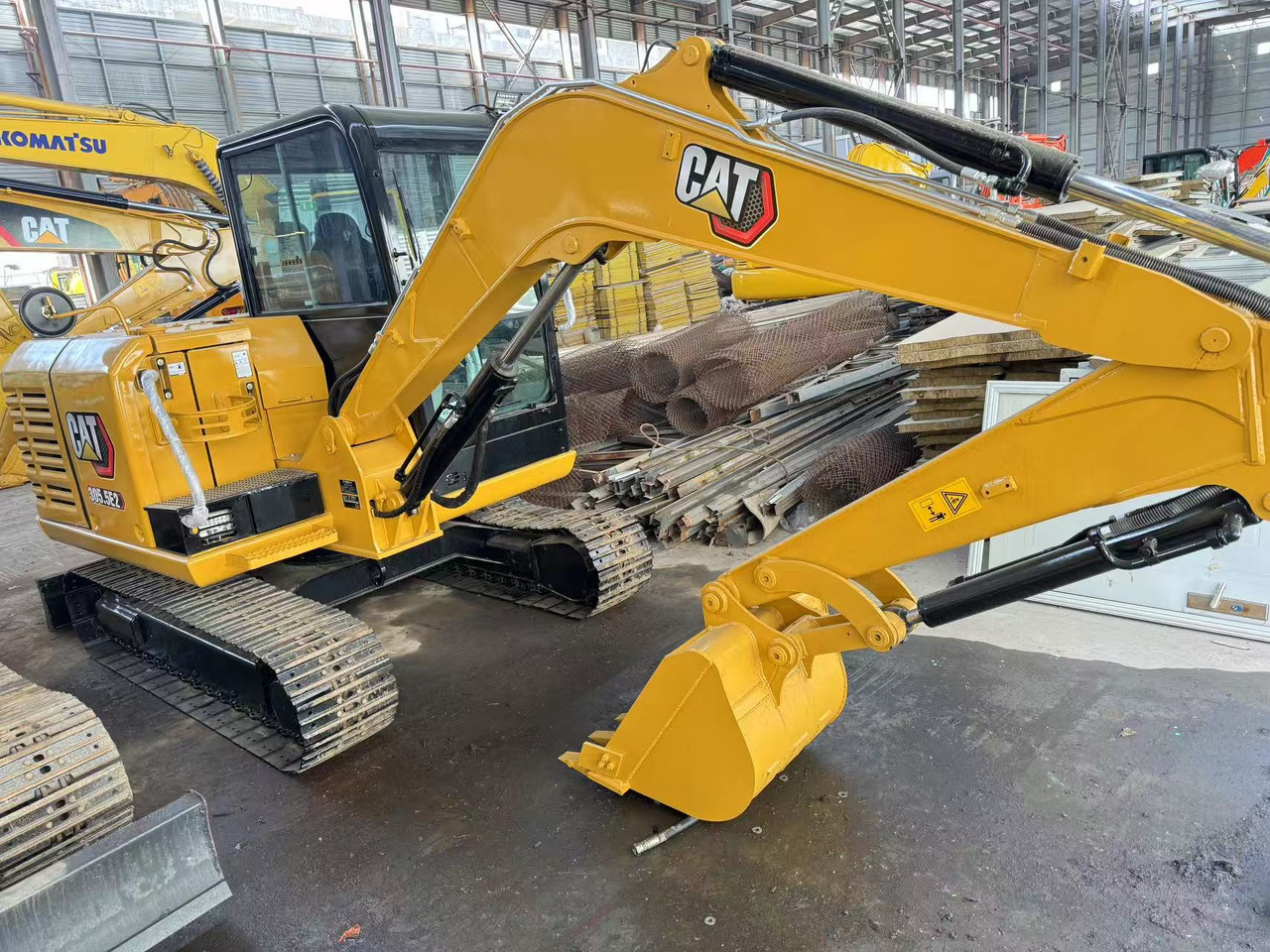 CATERPILLAR 305.5E2 CAT 305 308 306 307 - Mini excavator: picture 1 CATERPILLAR 305.5E2 CAT 305 308 306 307 - Mini excavator: picture 1