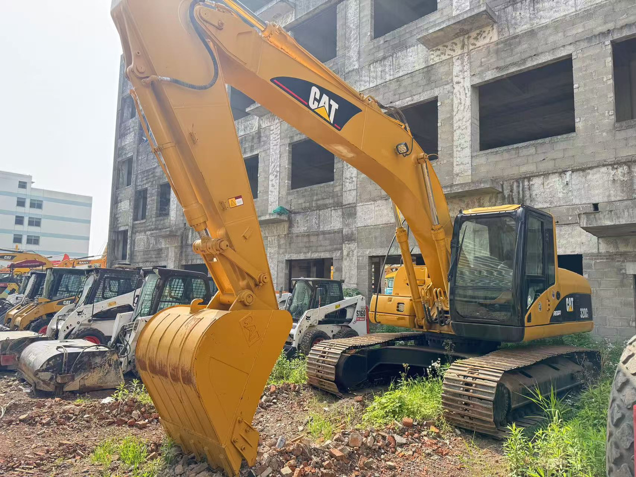 CATERPILLAR 320CL CAT - Crawler excavator: picture 1 CATERPILLAR 320CL CAT - Crawler excavator: picture 1