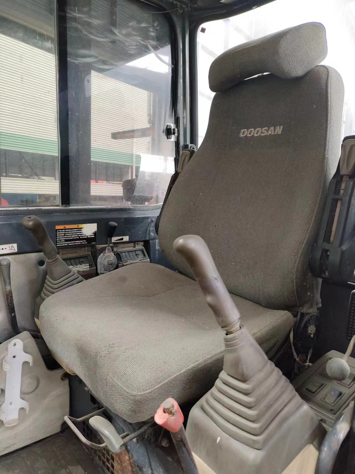 DOOSAN DH55 - Mini excavator: picture 3 DOOSAN DH55 - Mini excavator: picture 3