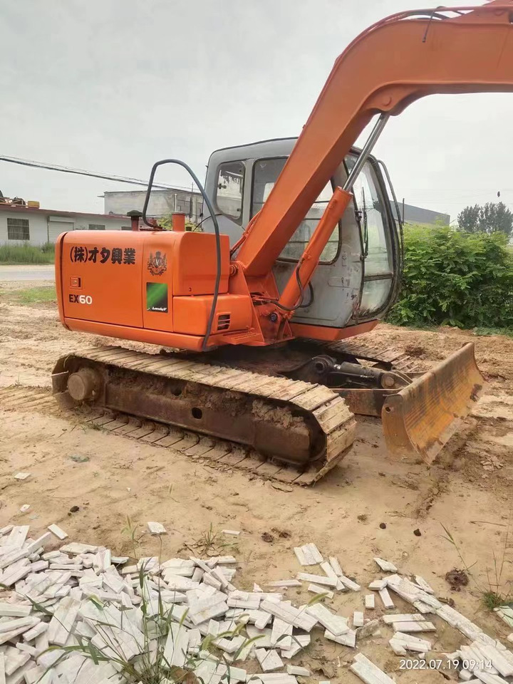 HITACHI EX60-5 - Mini excavator: picture 2 HITACHI EX60-5 - Mini excavator: picture 2