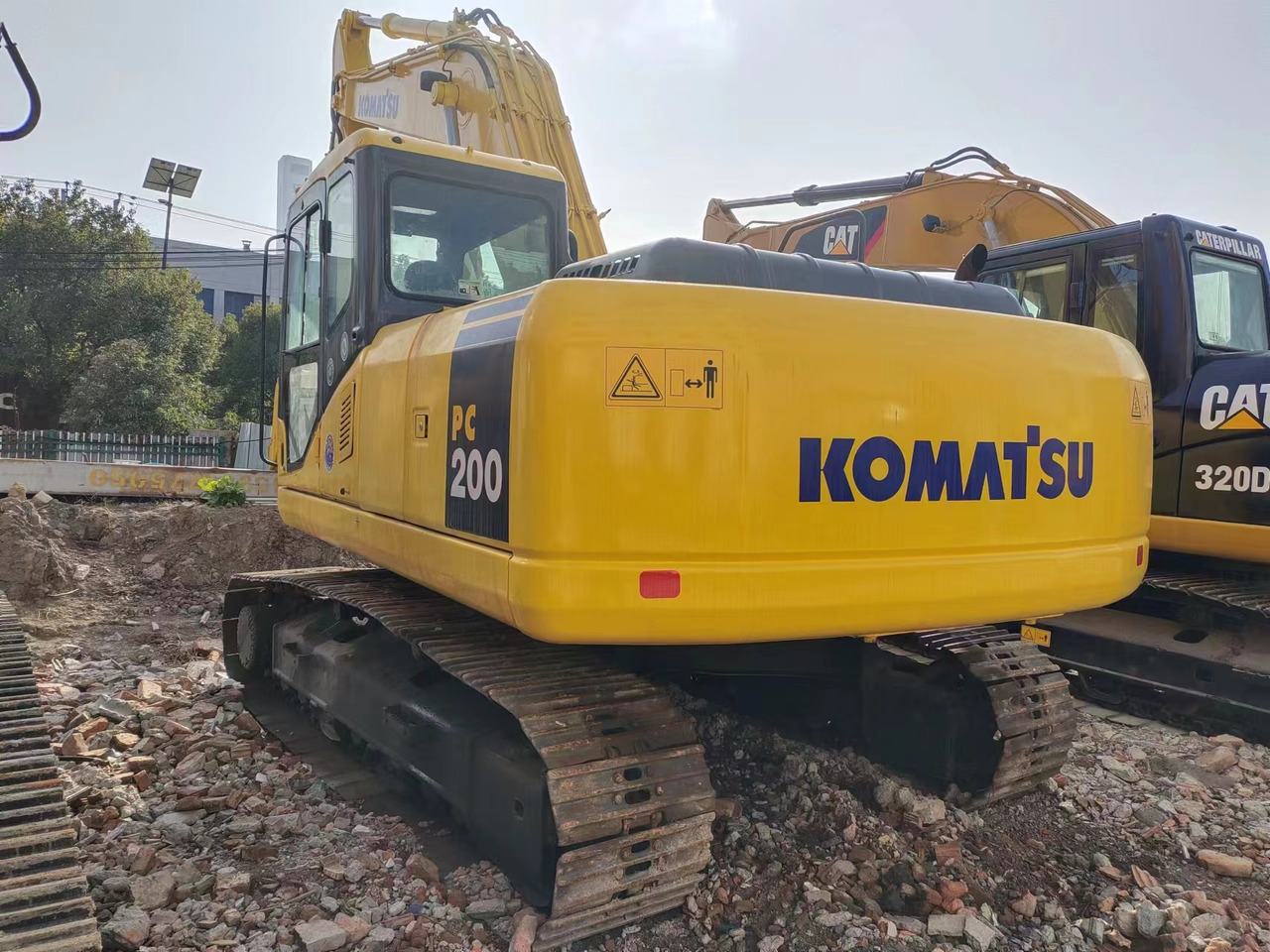 KOMATSU PC200-7 - Crawler excavator: picture 1 KOMATSU PC200-7 - Crawler excavator: picture 1