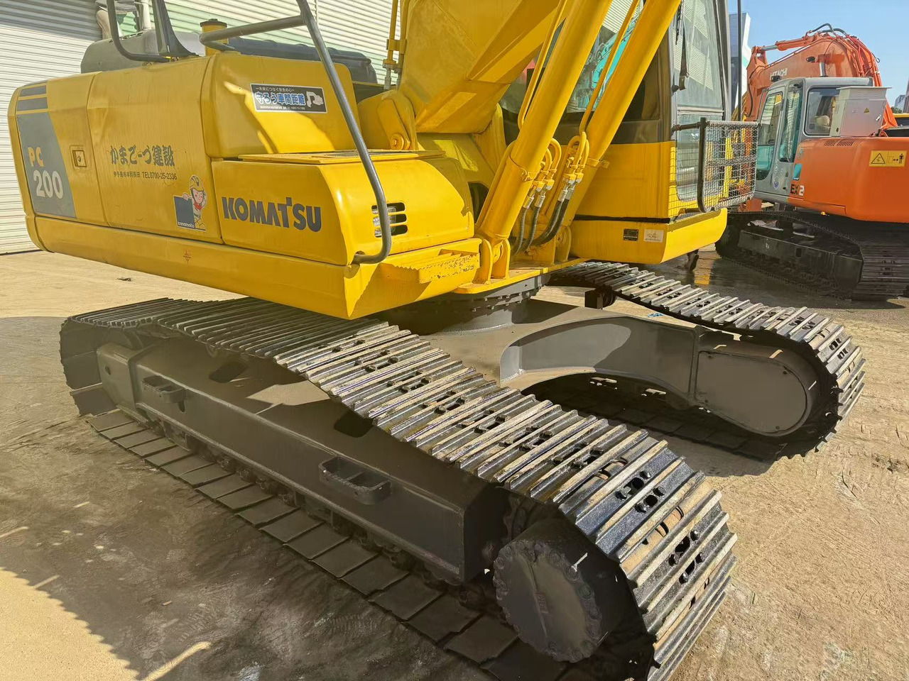 Crawler excavator KOMATSU PC200-8: picture 9 Crawler excavator KOMATSU PC200-8: picture 9