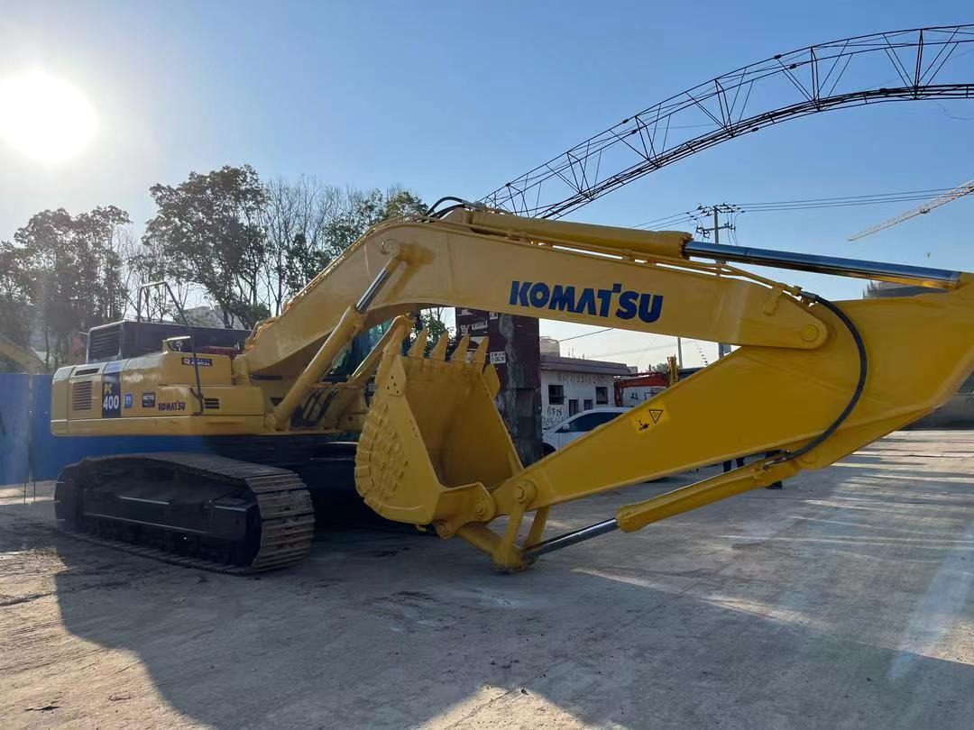 KOMATSU PC400-8 - Crawler excavator: picture 3 KOMATSU PC400-8 - Crawler excavator: picture 3