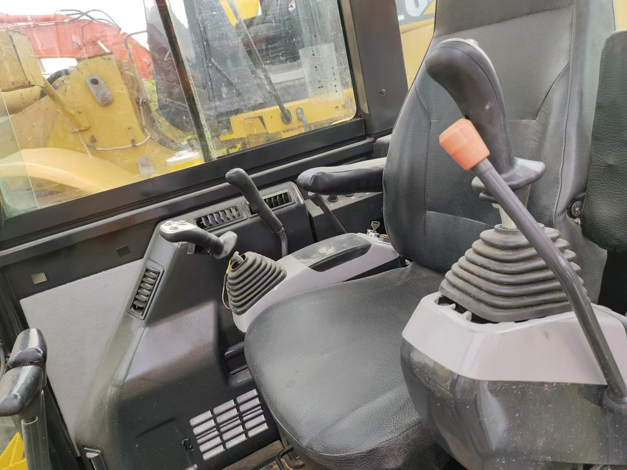 KOMATSU PC56-7 PC56 - Mini excavator: picture 5 KOMATSU PC56-7 PC56 - Mini excavator: picture 5