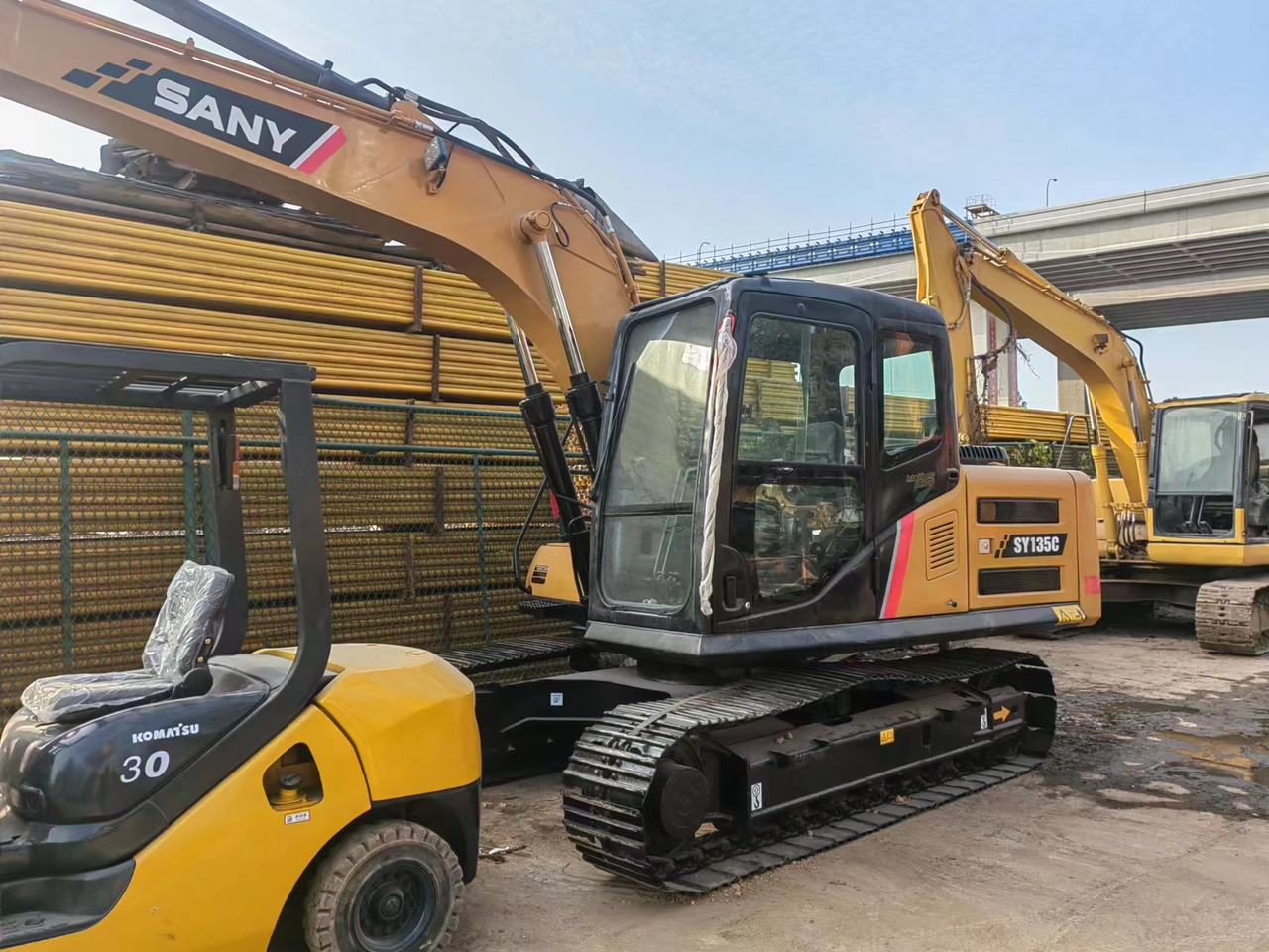 SANY SY135c - Crawler excavator: picture 1 SANY SY135c - Crawler excavator: picture 1