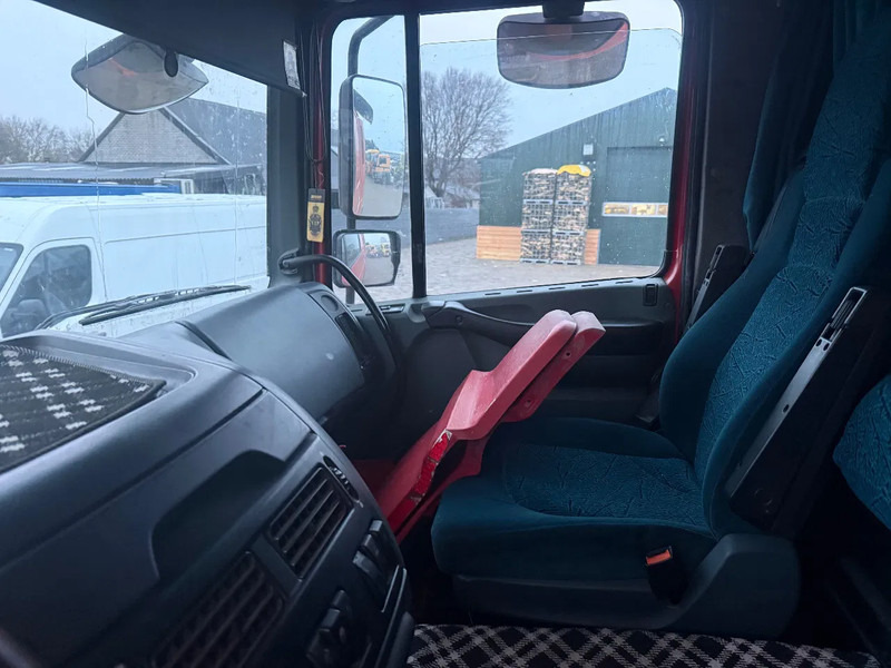 Tractor unit DAF XF 95.430 Tractor Unit: picture 12 Tractor unit DAF XF 95.430 Tractor Unit: picture 12