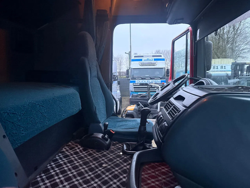 Tractor unit DAF XF 95.430 Tractor Unit: picture 14 Tractor unit DAF XF 95.430 Tractor Unit: picture 14