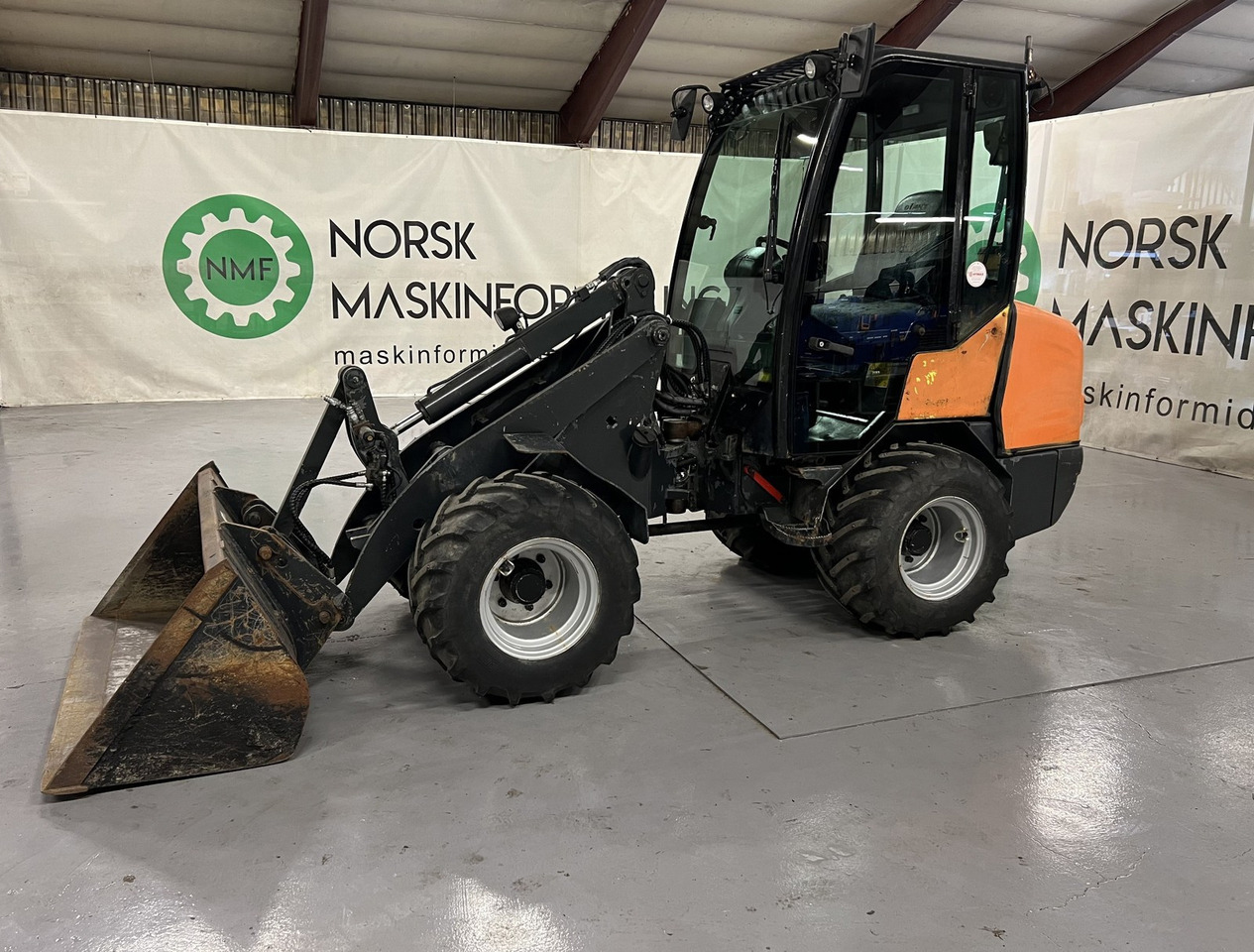 Giant V452T X-TRA HD - Wheel loader: picture 2 Giant V452T X-TRA HD - Wheel loader: picture 2