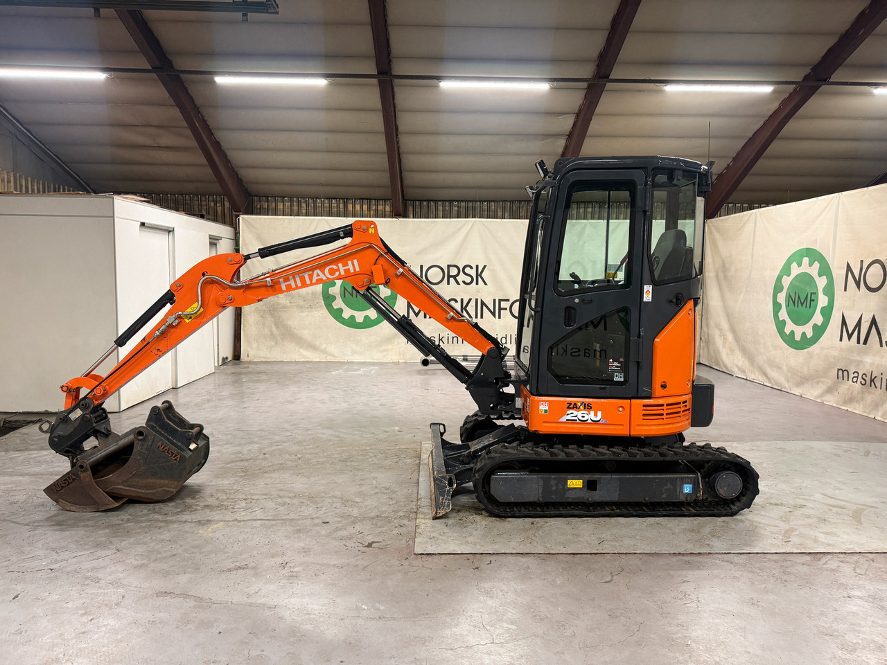 Hitachi ZX26U-6 - Mini excavator: picture 2 Hitachi ZX26U-6 - Mini excavator: picture 2