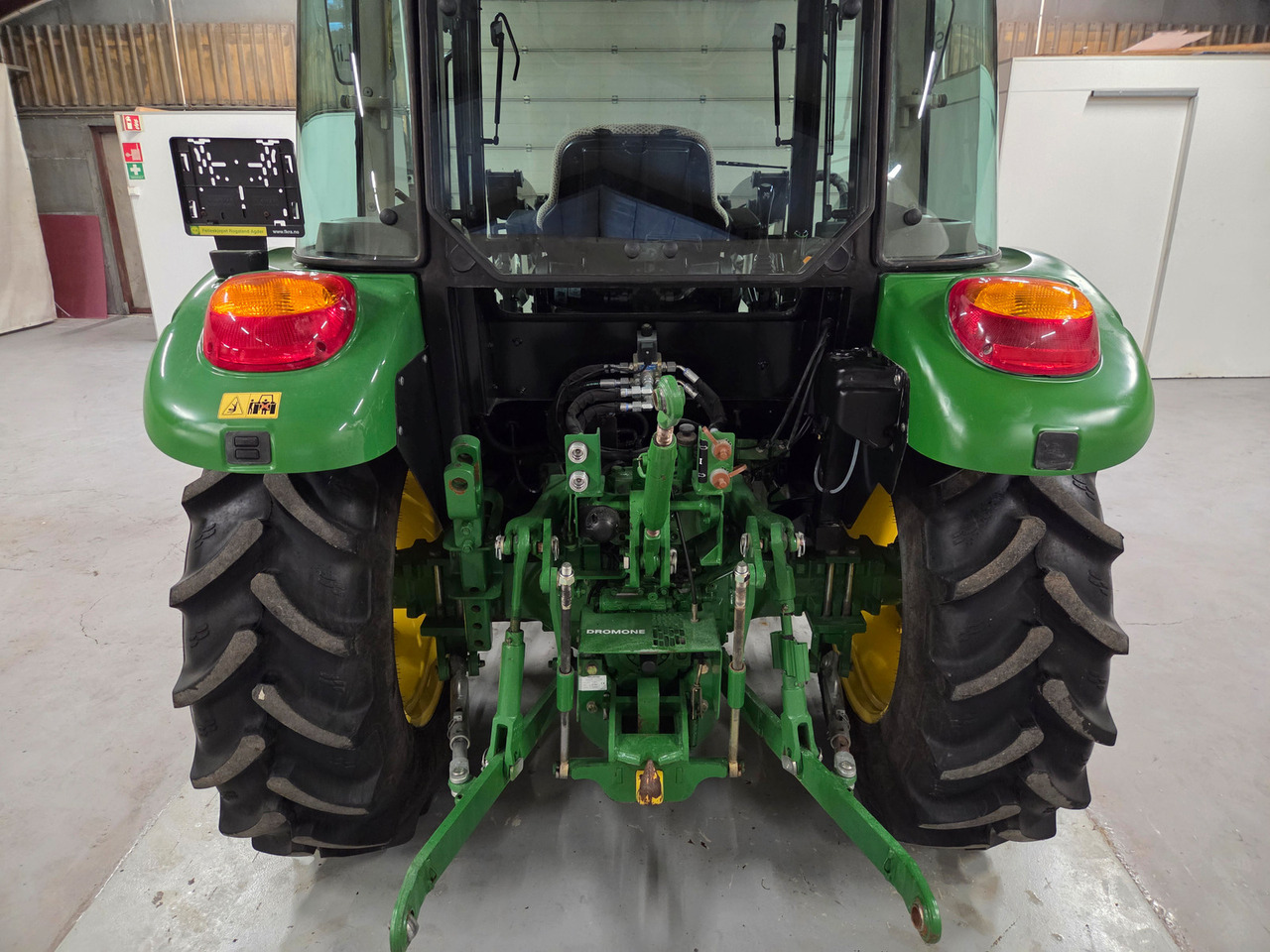 John Deere 5055E #600 timer - Farm tractor: picture 5 John Deere 5055E #600 timer - Farm tractor: picture 5