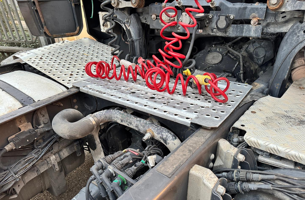 Tractor unit Trattore stradale Scania R420 - Euro 5 - 2011: picture 18 Tractor unit Trattore stradale Scania R420 - Euro 5 - 2011: picture 18