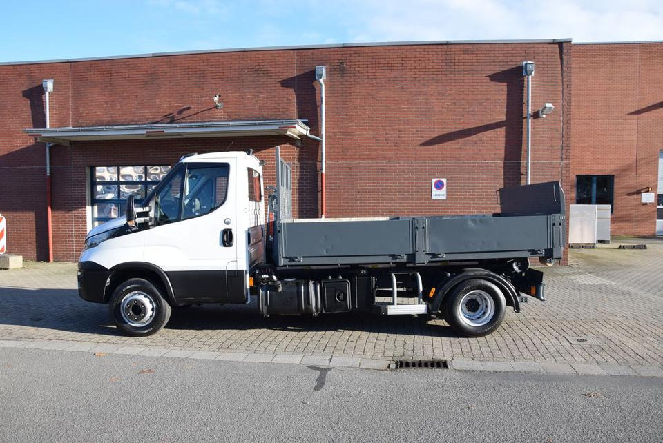 Iveco Daily 70 C18 City Haken Abrollkip.HIAB Multilift - Tipper van: picture 4 Iveco Daily 70 C18 City Haken Abrollkip.HIAB Multilift - Tipper van: picture 4
