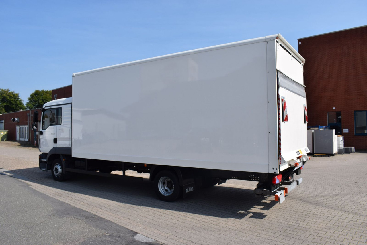 MAN TGL 8.190 Koffer 6,10m LBW Klima Tempomat AHK - Box van: picture 5 MAN TGL 8.190 Koffer 6,10m LBW Klima Tempomat AHK - Box van: picture 5
