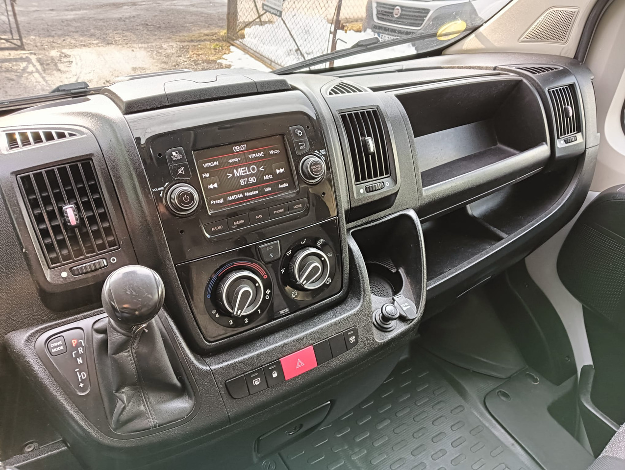 Small van FIAT DUCATO FURGON BLASZAK L2H1 NR 823: picture 16